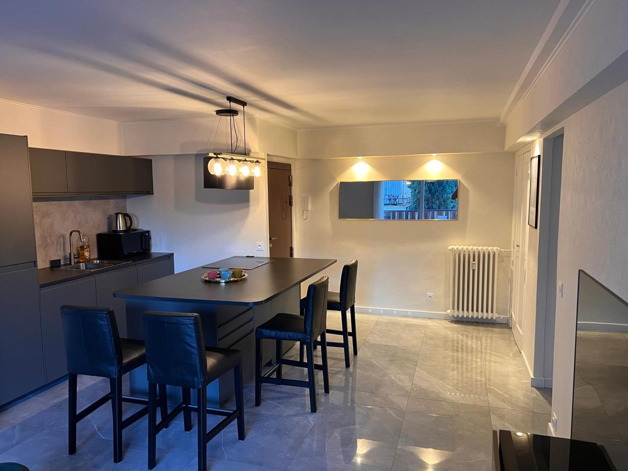 Les Arenes - Cannes Centre, Charmant 2 Pieces Recemment Renove De 45 M2 Avec Sa Terrasse De 10 M2 Esterno foto