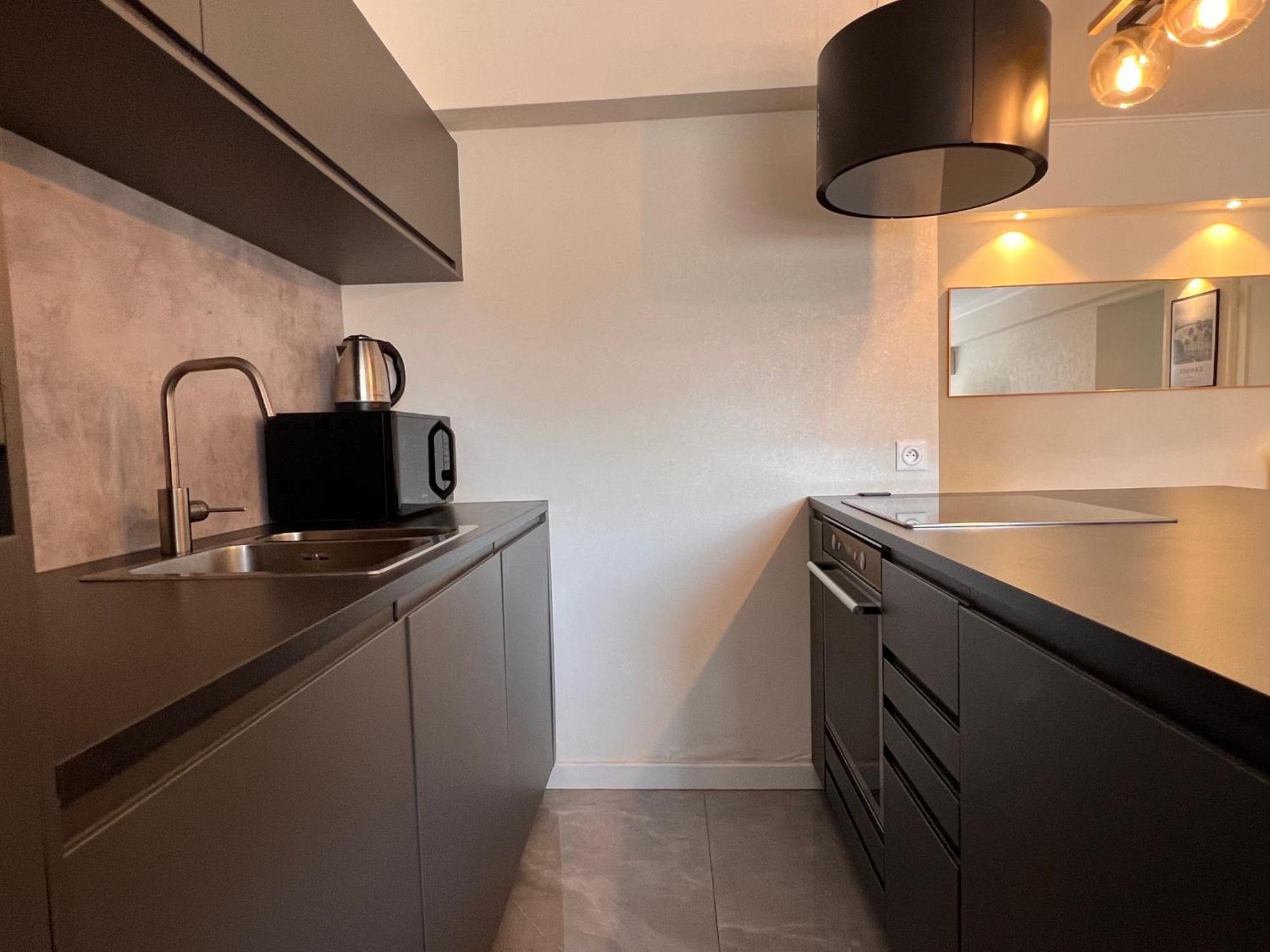 Les Arenes - Cannes Centre, Charmant 2 Pieces Recemment Renove De 45 M2 Avec Sa Terrasse De 10 M2 Esterno foto